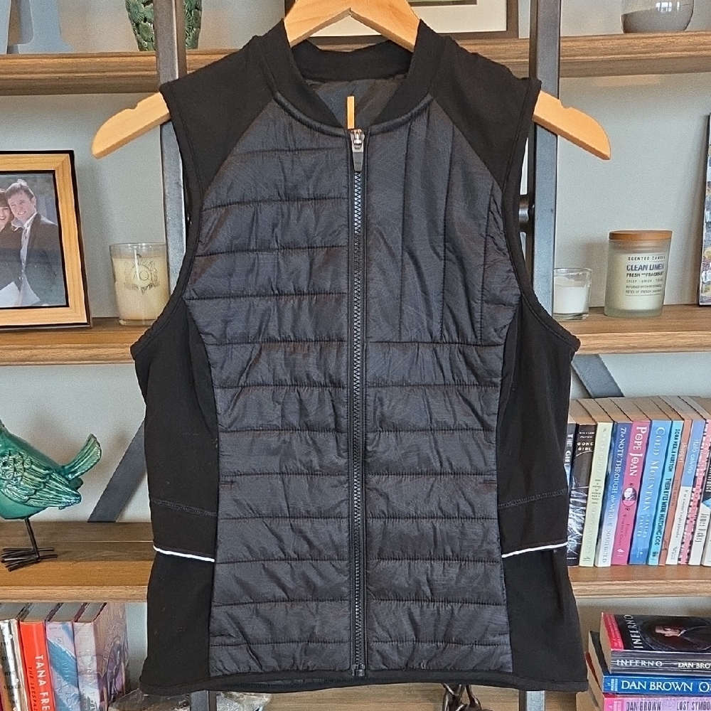 Lucy Black Sleeveless Puffer Vest, Size XS